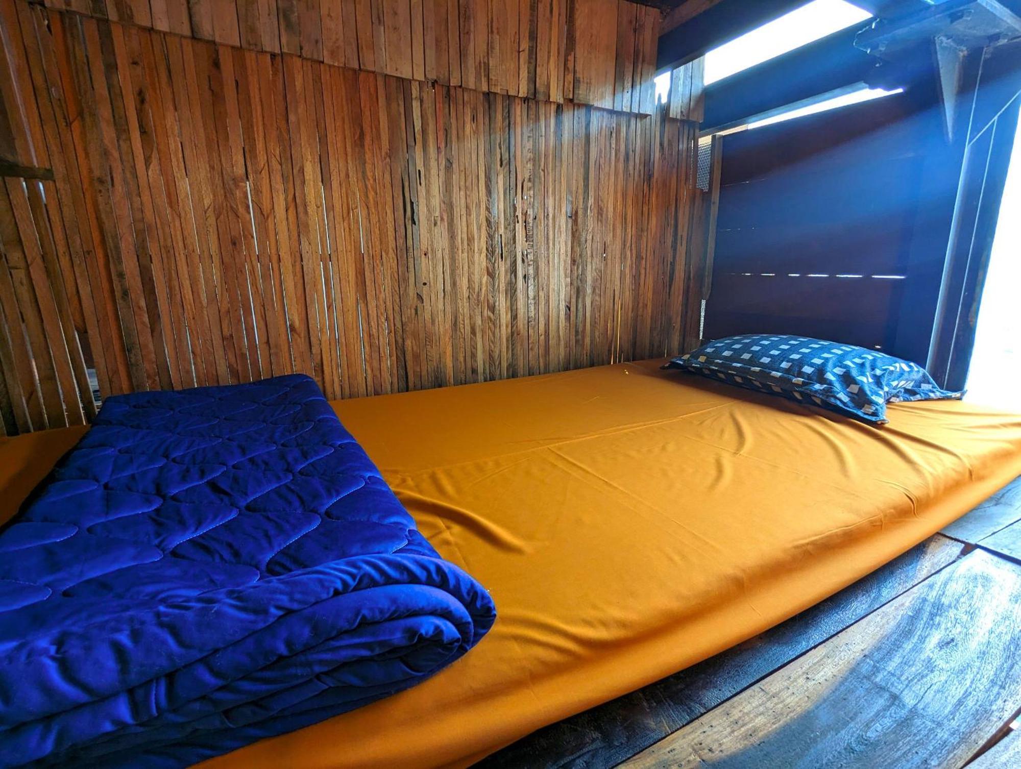 The Gk House Hostel, Ecolliving, Central City, Natural Wooden, Chill View Rooftop, Restaurant And Cocktail Bar Хошимин Экстерьер фото