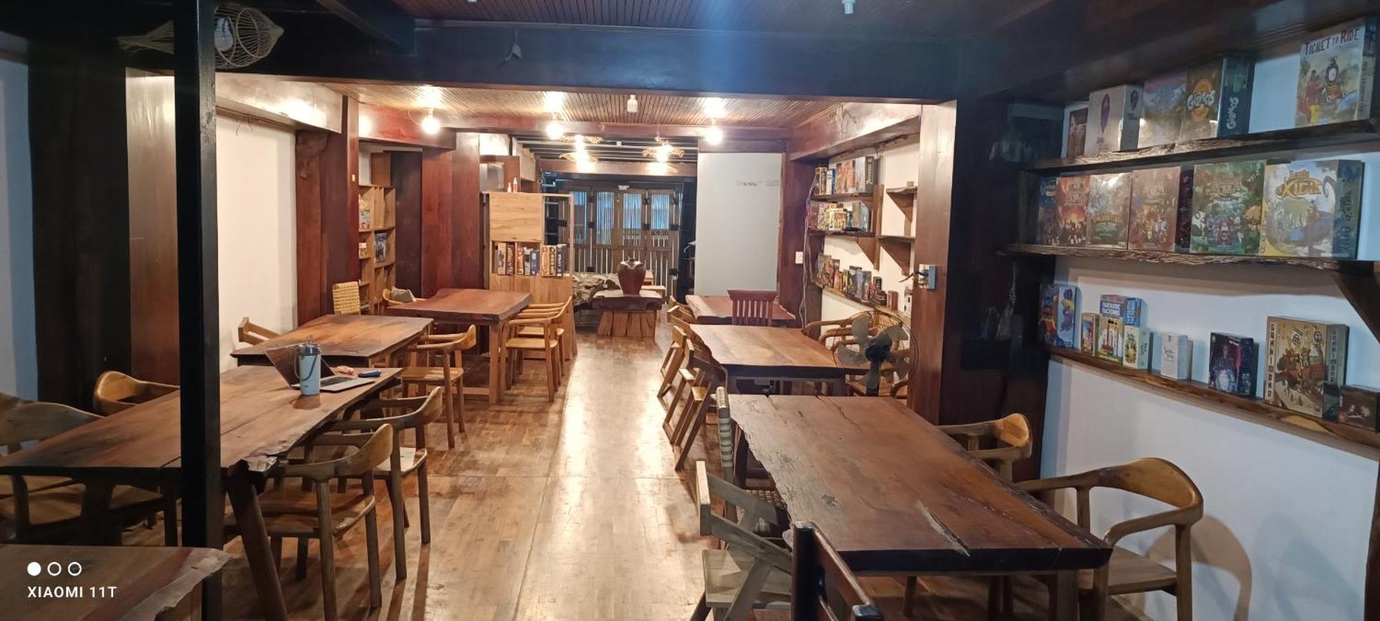 The Gk House Hostel, Ecolliving, Central City, Natural Wooden, Chill View Rooftop, Restaurant And Cocktail Bar Хошимин Экстерьер фото